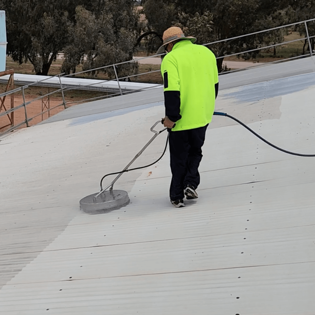 clean_roof_power_wash_1