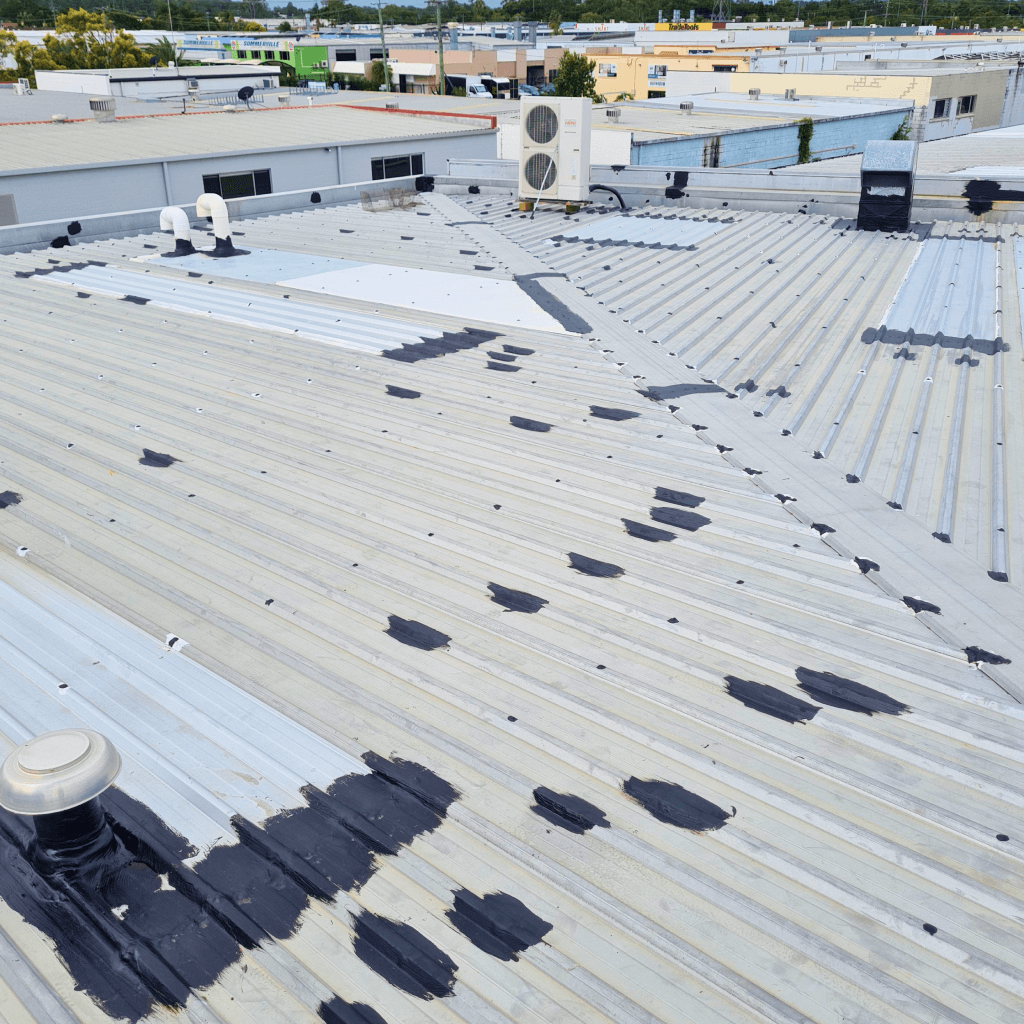 detailing_roof_rtt_sealant_1